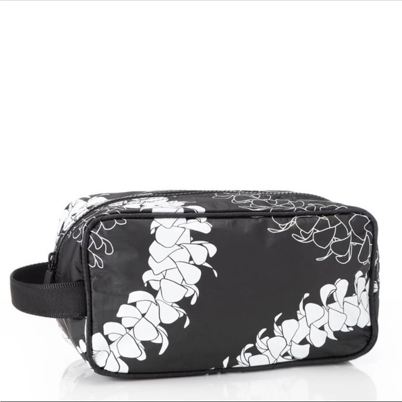 ALOHA Collection Dopp Kit - Picture 3 of 4